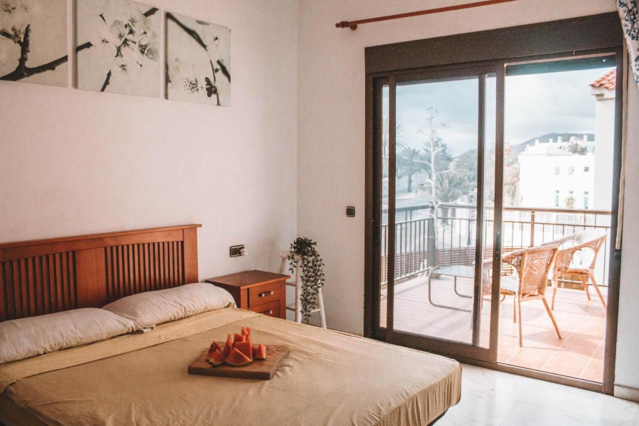 International Surf Camp Only Surf Hostel Corralejo Buitenkant foto