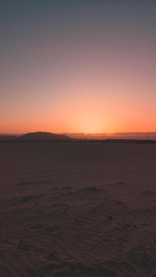 International Surf Camp Only Surf Hostel Corralejo Buitenkant foto